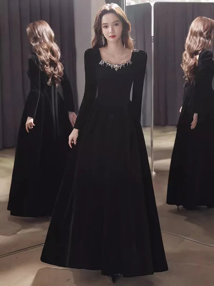 Elegant A-line U Neck Long Sleeves Beaded Velvet Black Long Prom Dress