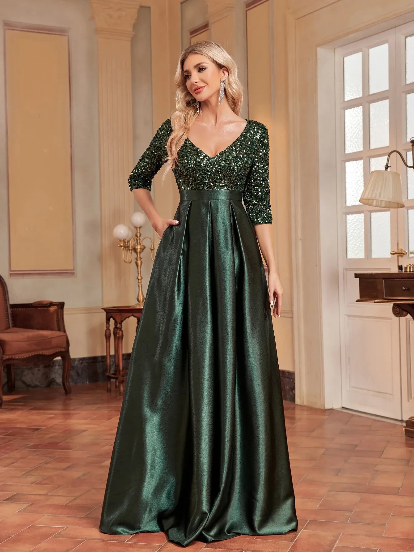 Elegant A-line V-neck 3/4-sleeve Sequin Emerald Green Maxi Prom Dress With Pocket Ready to Ship