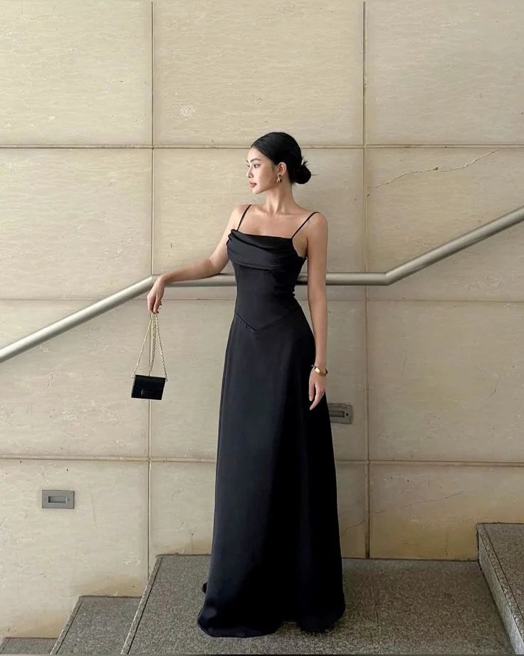 Elegant A Line Spaghetti Straps Pleated Black Long Prom Dress For Women