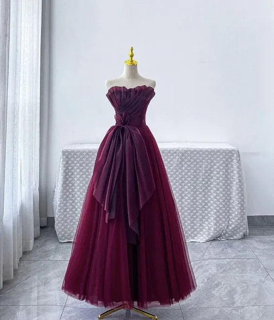 Elegant Ballgown Strapless Sleeveless Bow Tulle Burgundy Floor-Length Evening Dress for Women