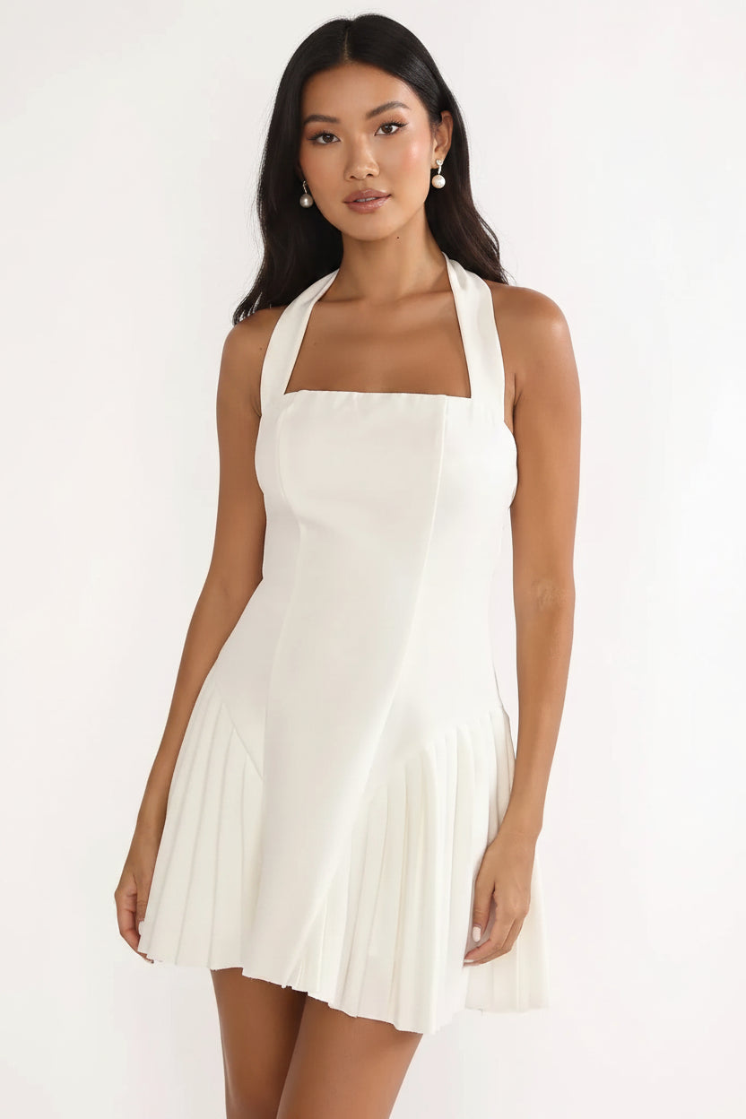 Elegant Halter Neck Pleated White Short Homecoming Dress For Women Hot Sale