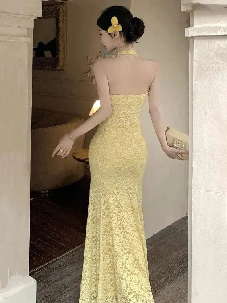 Elegant Mermaid Halter Sleeveless Lace-Accent Yellow Long Prom Dress for Women Ready to Ship