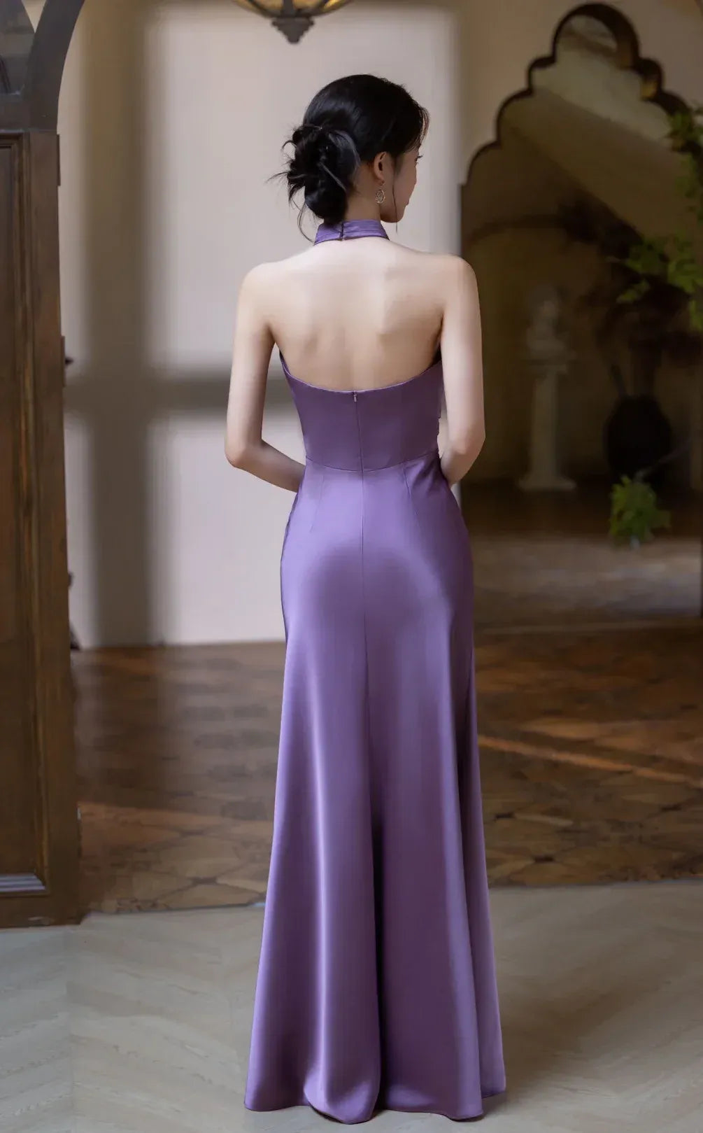 Elegant Mermaid Halter Twist Ruched Satin Purple Floor Length Prom Dress