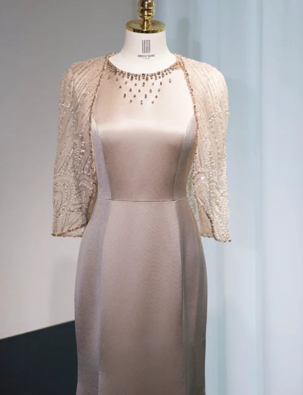 Elegant Mermaid Jewel Satin Champagne Mother of the Bride Dresses With Cape