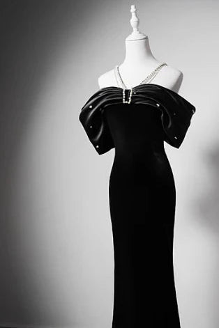 Elegant Mermaid Off-The-Shoulder Satin Black Long Evening Dress With Beaded