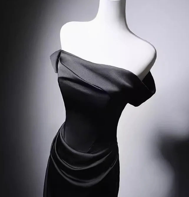 Elegant Mermaid Off-The-Shoulder Pleated Lace Up Satin Black Evening Dress