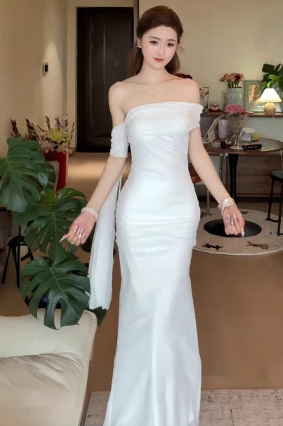 Elegant Mermaid Off-the-shoulder Tulle White Evening Dress With Streamer
