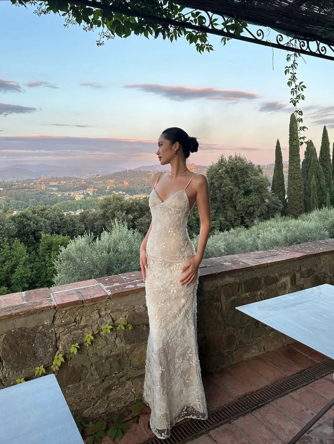 Elegant Mermaid Spaghetti Strap Lace Fitted Ivory Evening Dress For Women