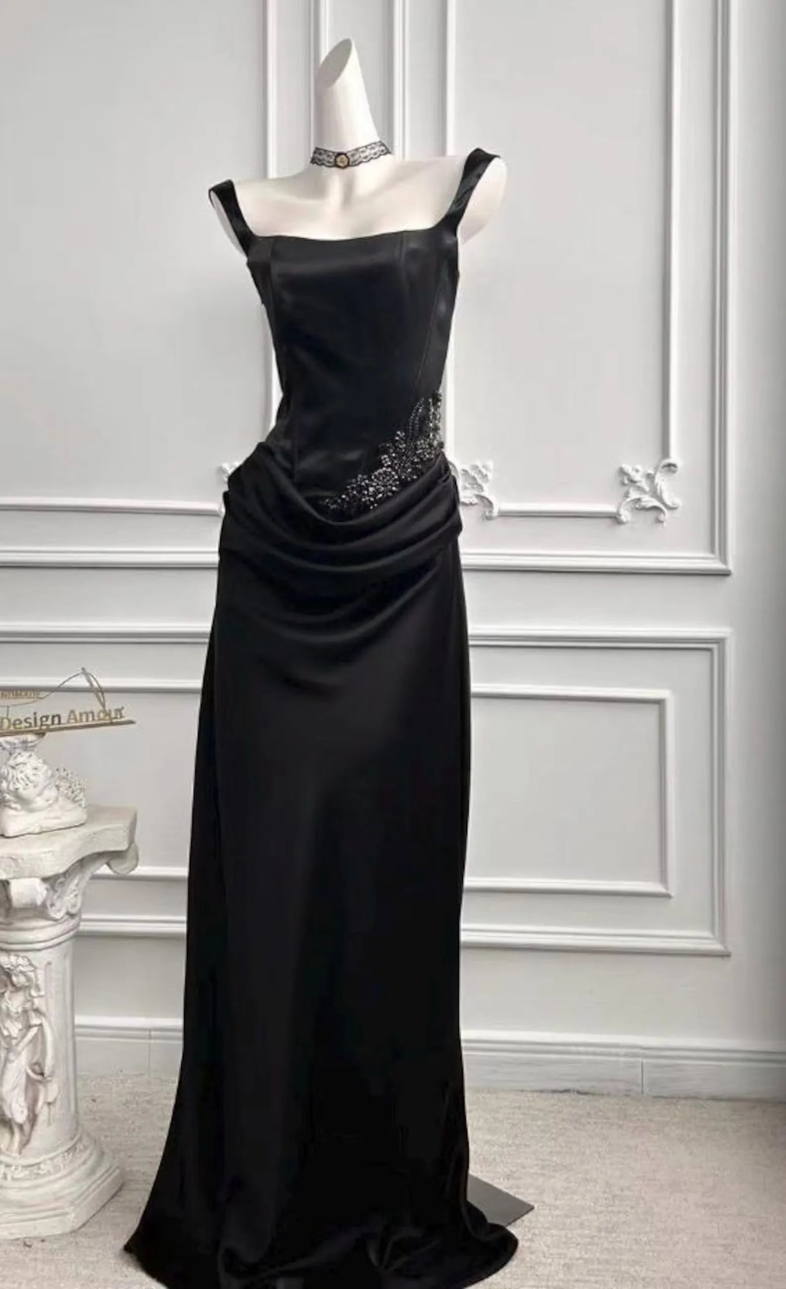 Elegant Mermaid Square-Neck Corset Beaded Ruched Black Floor-Length Prom Dress