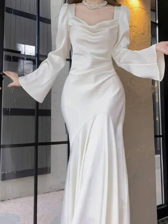 Elegant Mermaid Square-Neck Long-Sleeve Satin Light Blue Floor-Length Prom Dress for Women