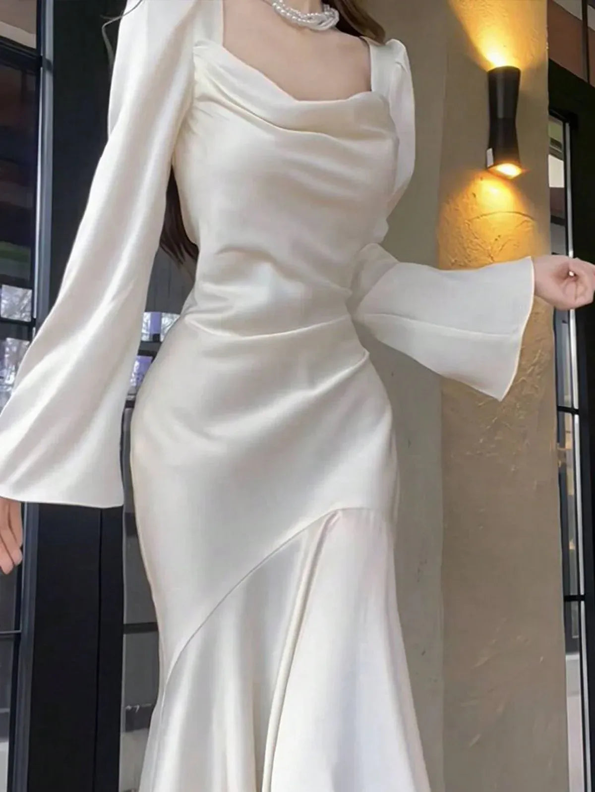 Elegant Mermaid Square-Neck Long-Sleeve Satin Light Blue Floor-Length Prom Dress for Women