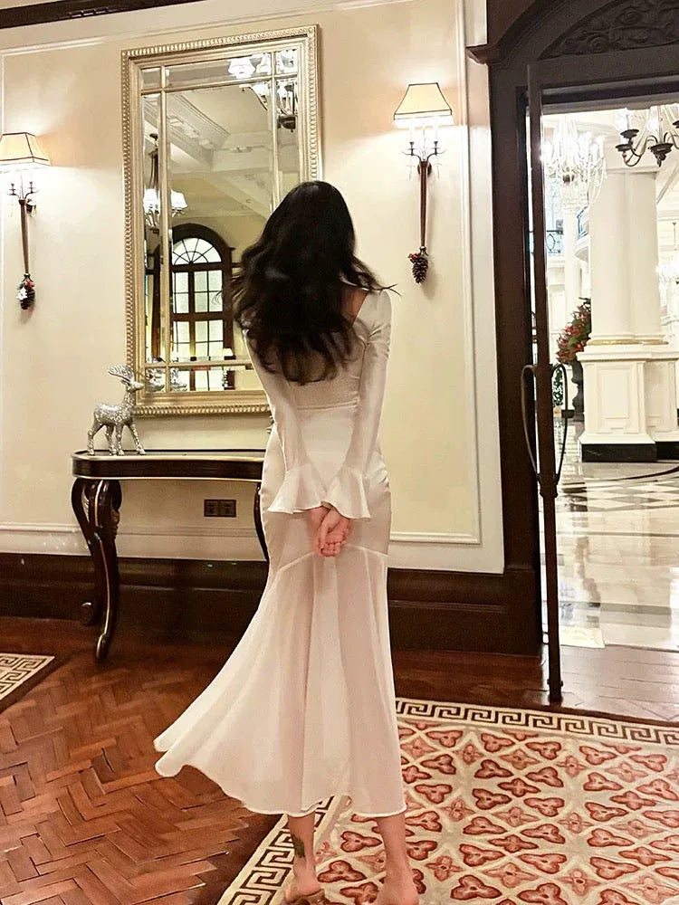 Elegant Mermaid Square-Neck Long-Sleeve Sheer Chiffon White Floor-Length Prom Dress for Women