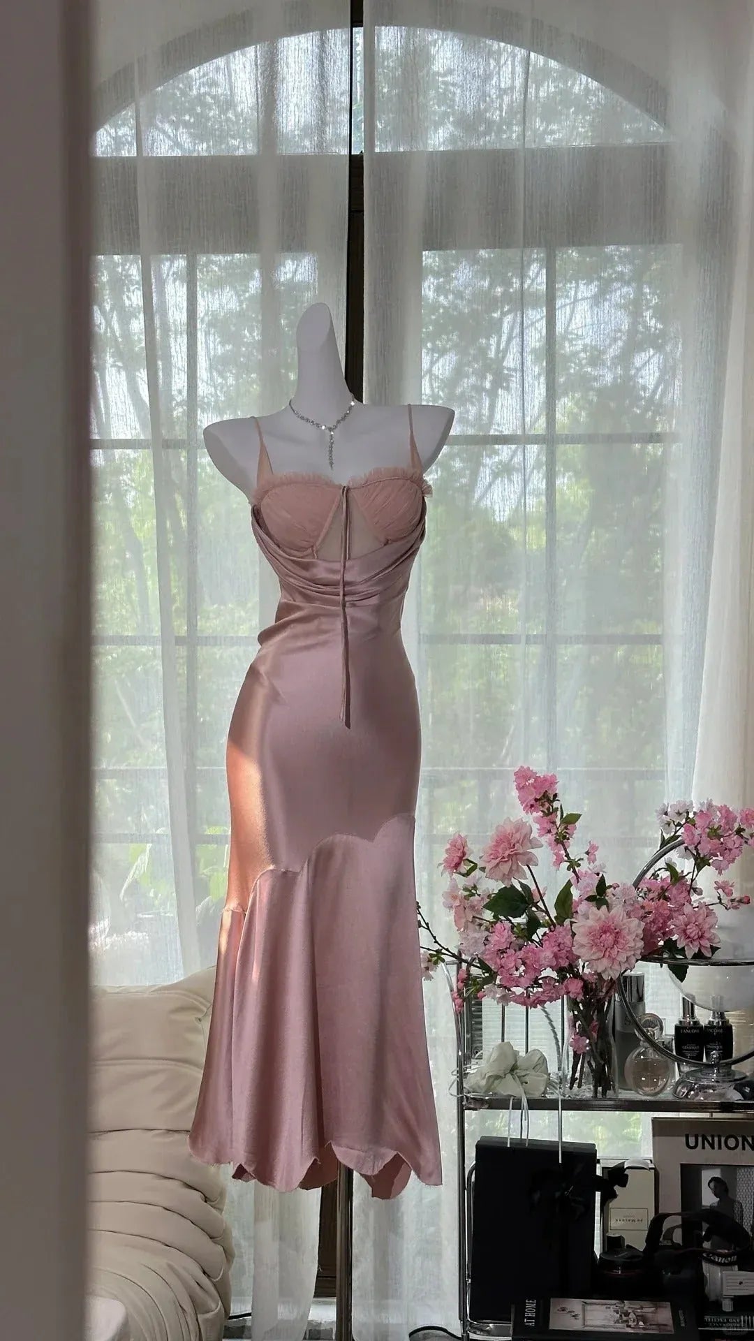 Elegant Mermaid Square-Neck Spaghetti-Strap Ruched Satin Blush Midi Evening Dress for Women