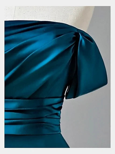 Elegant Mermaid Strapless Satin Blue Prom Dress Evening Dress With Sweep Train