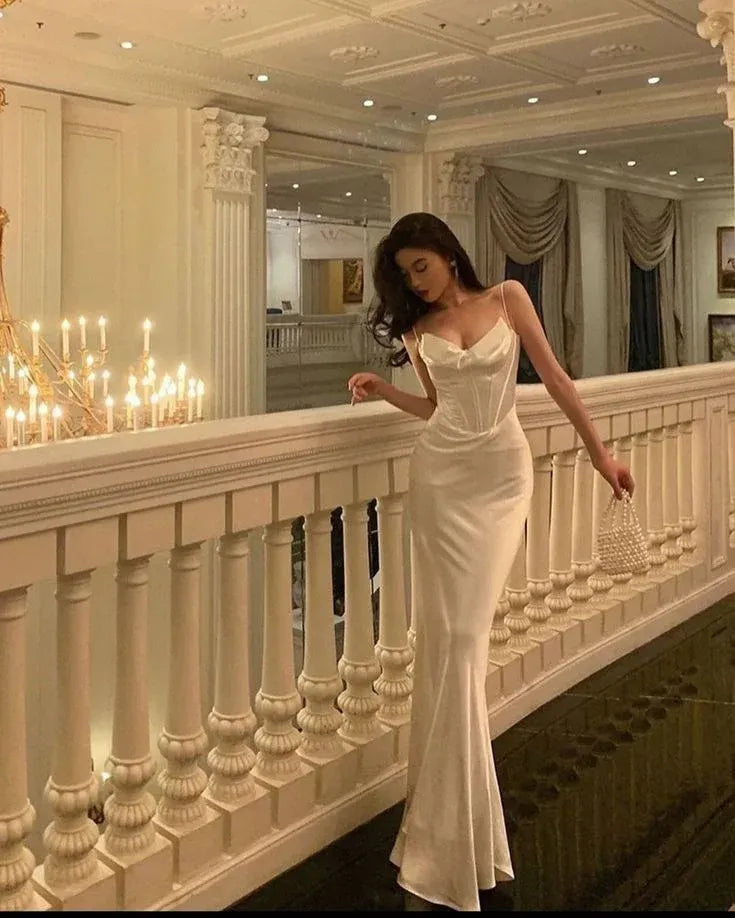 Elegant Mermaid Sweetheart Sleeveless Corset Ivory Floor-length Prom Dress for Women Ready to Ship