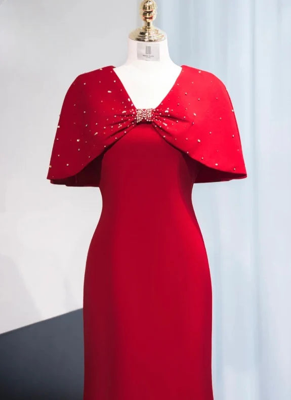 Elegant Mermaid V-Neck Burgundy Mother of the Bride Dresses With Beaded