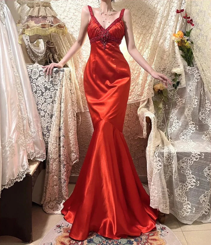 Elegant Mermaid V Neck Sleeveless Beaded Satin Red Long Party Dress