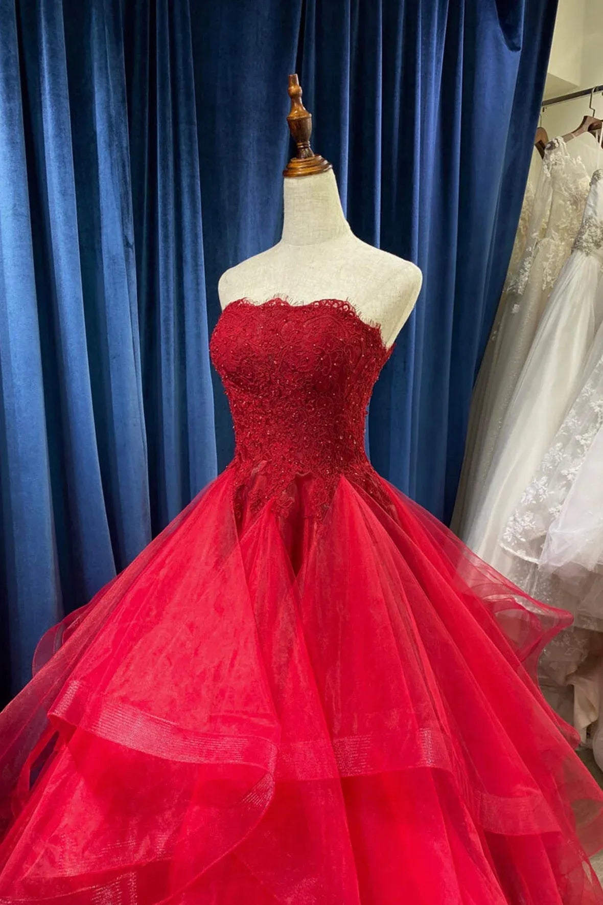 Elegant Princess Strapless Sleeveless Backless Floor-Length Prom Dress