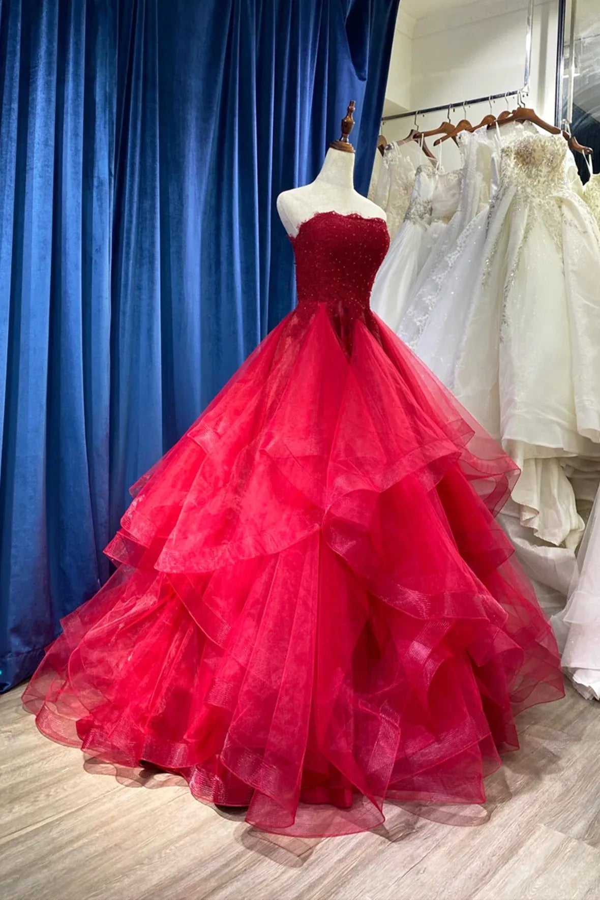 Elegant Princess Strapless Sleeveless Backless Floor-Length Prom Dress