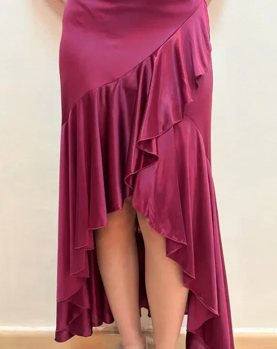 Elegant Sheath/Column Halter Neck Sleeveless Satin Floor-Length Prom Dress