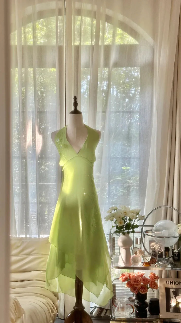 Elegant Sheath Halter Sequins Chiffon Light Green Long Party Dress