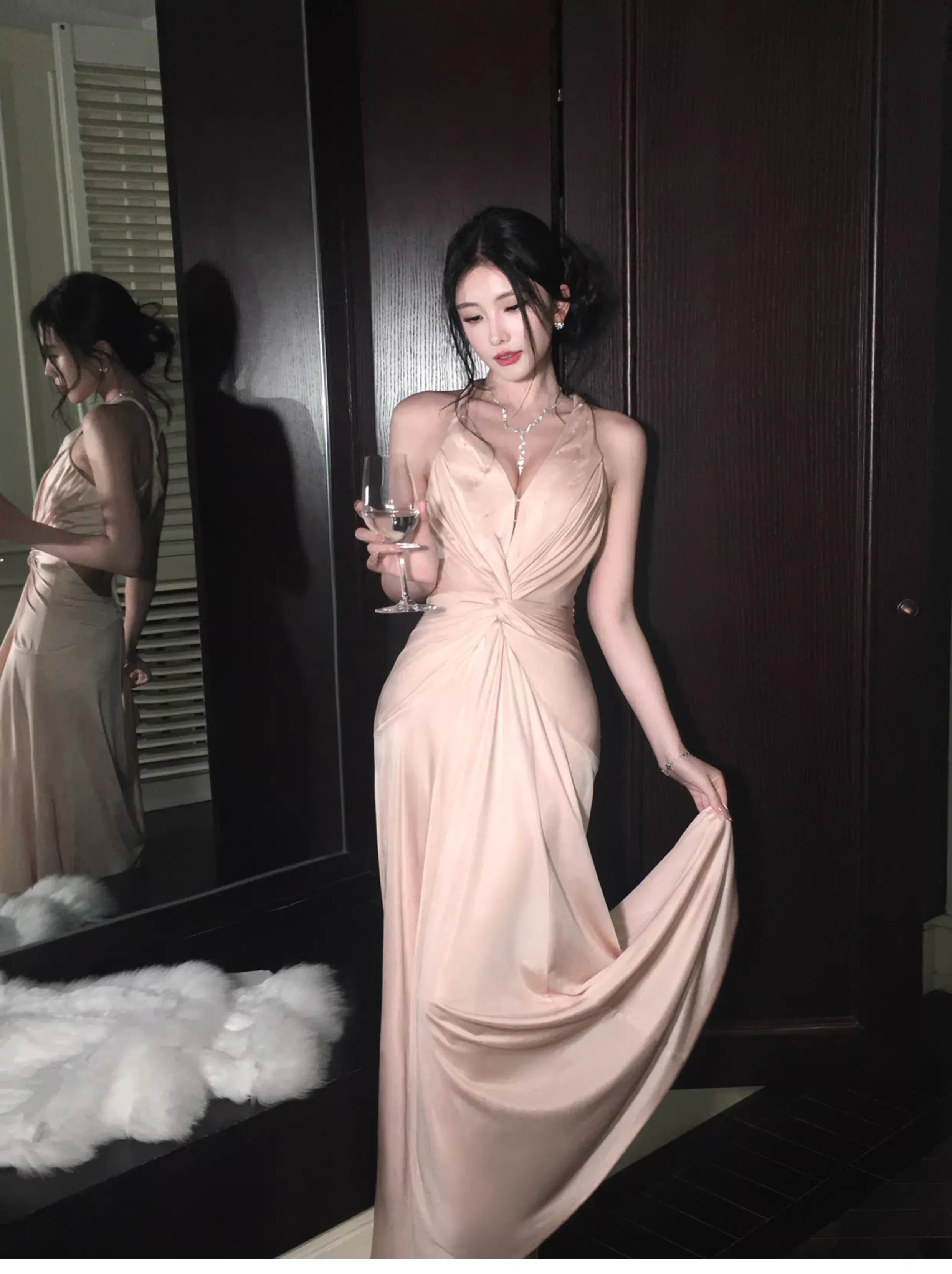 Elegant Sheath Halter Twist Backless Beaded Satin Coral Powder Prom Dress
