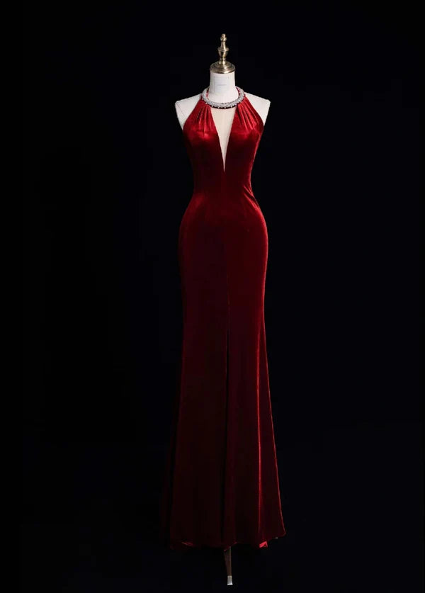 Elegant Sheath Halter V-neck Velvet Burgundy Evening Dresses With Tassels