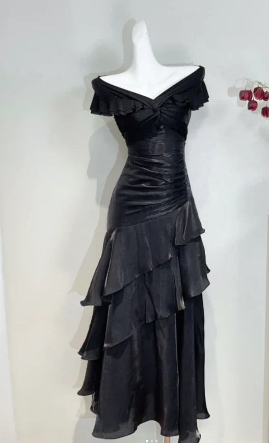 Elegant Sheath Off-Shoulder Satin Black Long Prom Dresses Evening Dresses