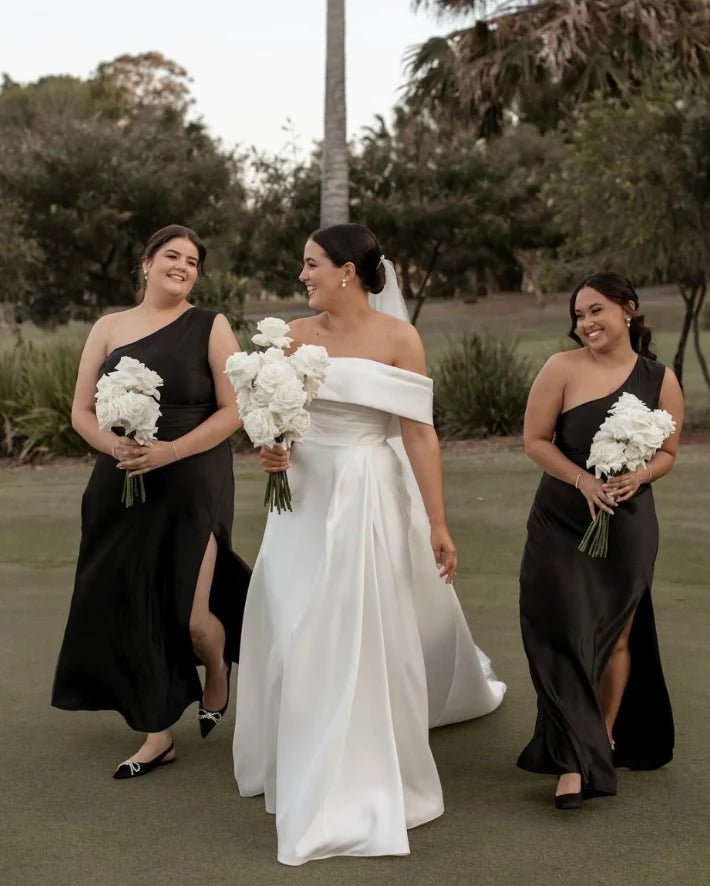 Elegant Sheath One Shoulder Satin Black Long Bridesmaid Dress With Slit