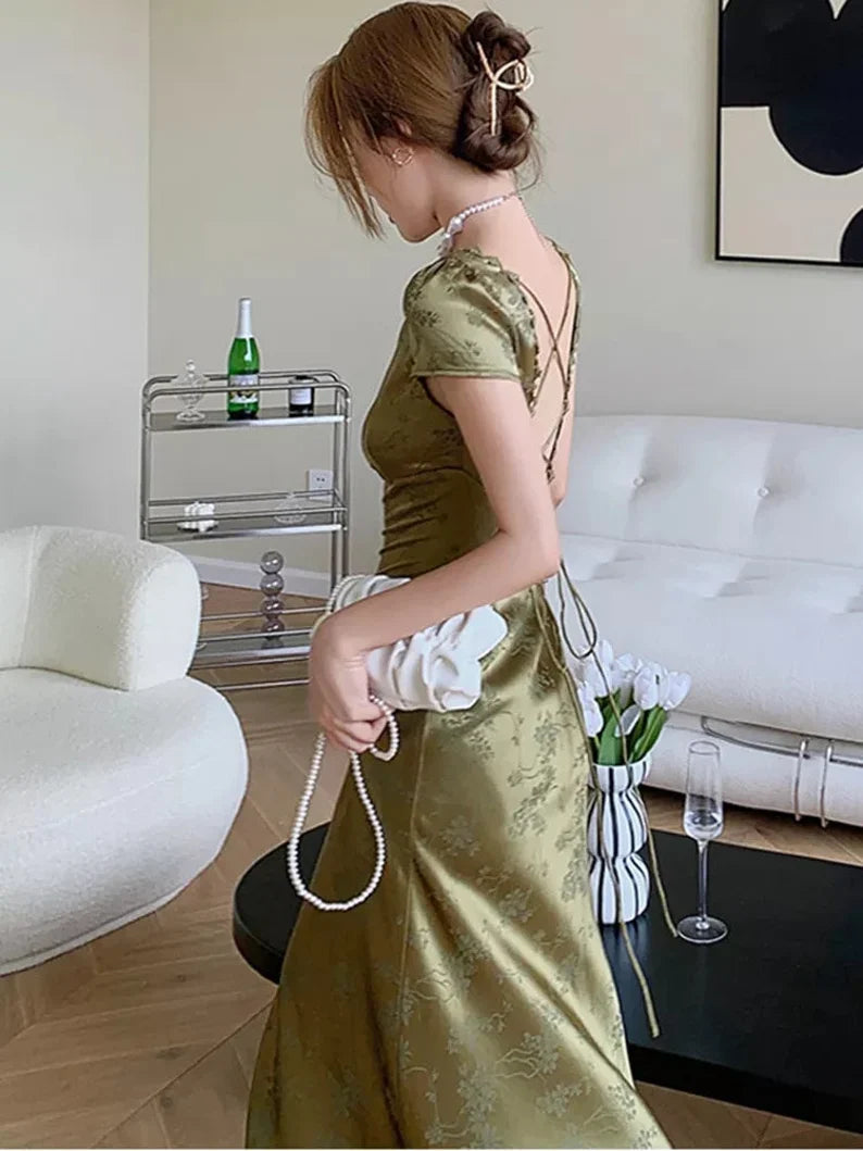 Elegant Sheath V-Neck Short Sleeve Lace Satin Green Maxi Prom Dress