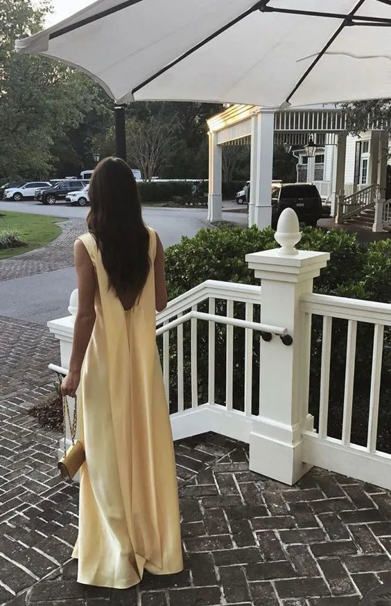 Elegant Sheath V-Neck Sleeveless Plunging-Back Champagne Long Prom Dress for Women Ready to Ship
