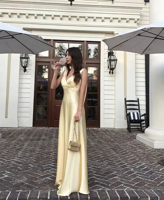 Elegant Sheath V-Neck Sleeveless Plunging-Back Champagne Long Prom Dress for Women Ready to Ship