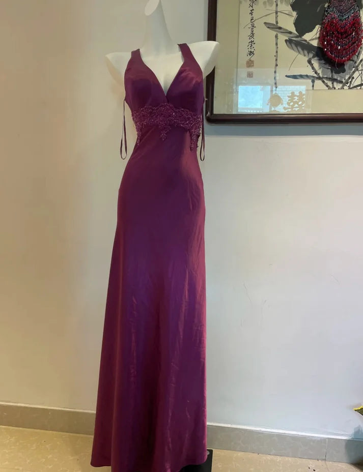 Elegant Sheath V-neck Applique Satin Purple Evening Dress Prom Dress