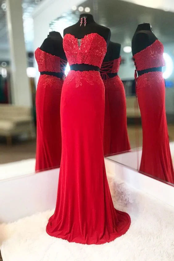 Elegant Two Piece Sweetheart Beaded Applique Red Prom Dress