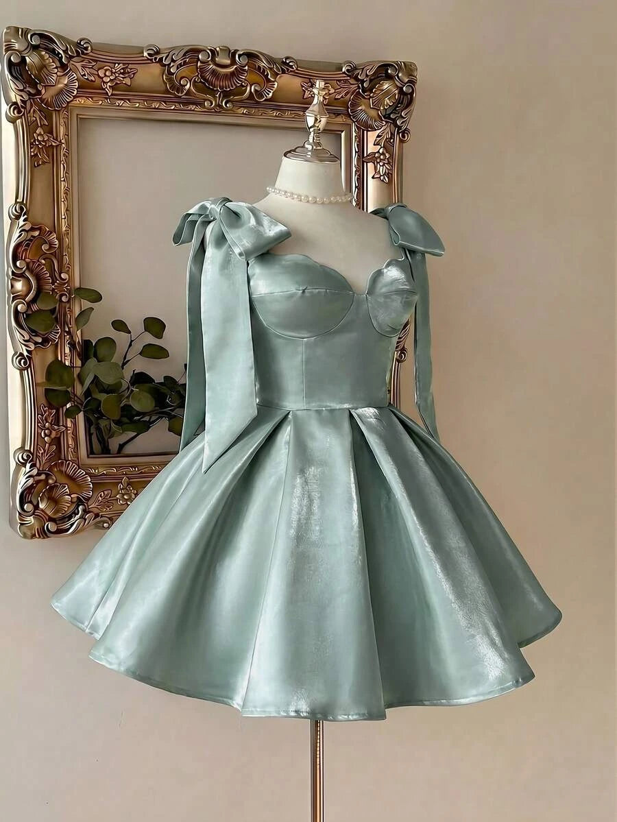 Elegant A-Line Sweetheart Bow-Strap Pleated Mint Short Homecoming Dress