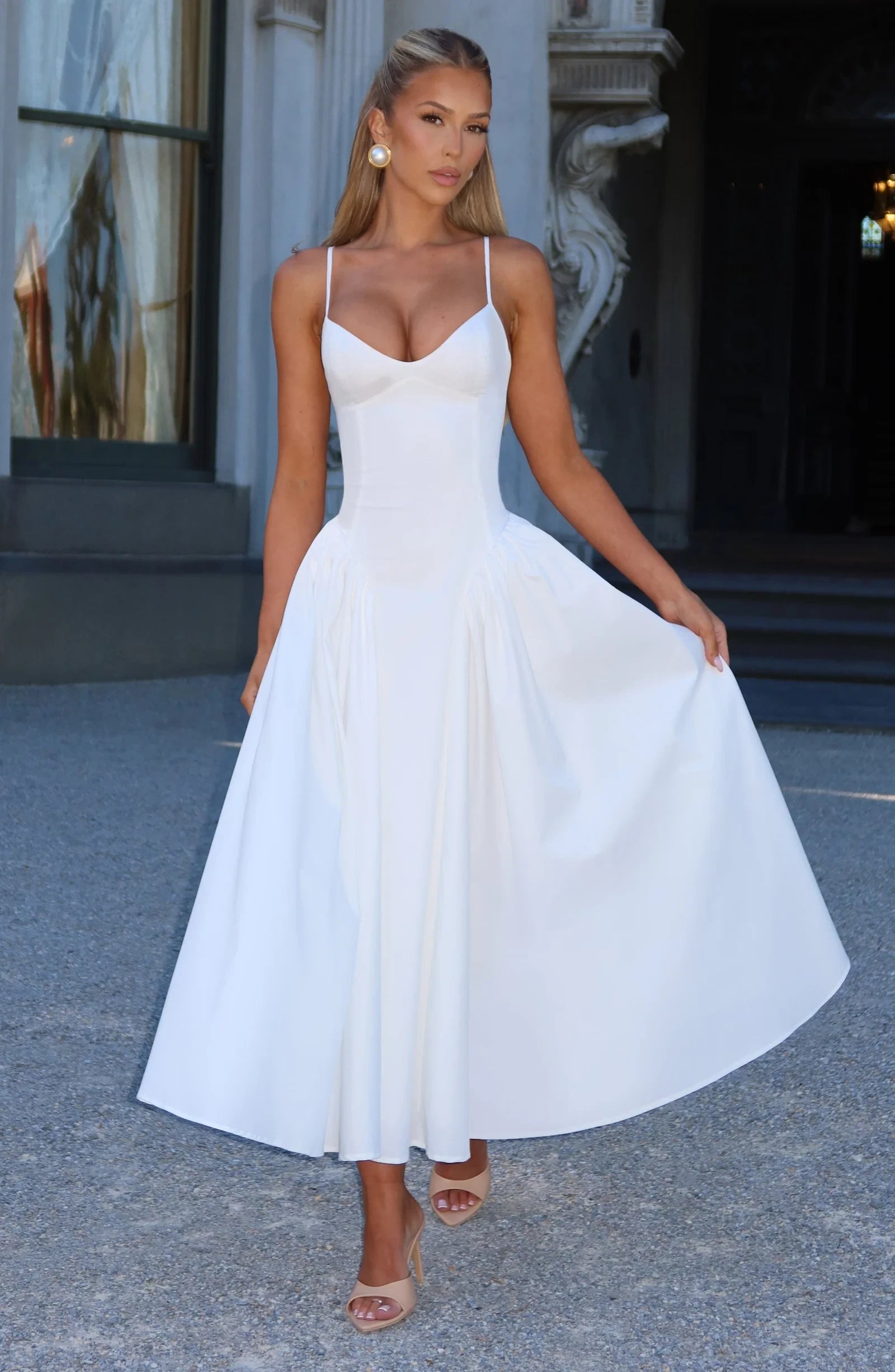 Elegant A-Line Sweetheart Lace Up Back Pleated White Tea-Length Prom Dress