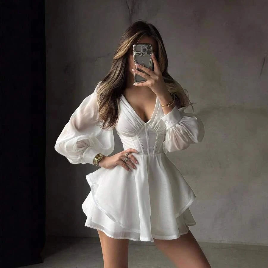 Elegant A-Line V-Neck Long-Sleeve Layers Ruffled White Mini Homecoming Dress