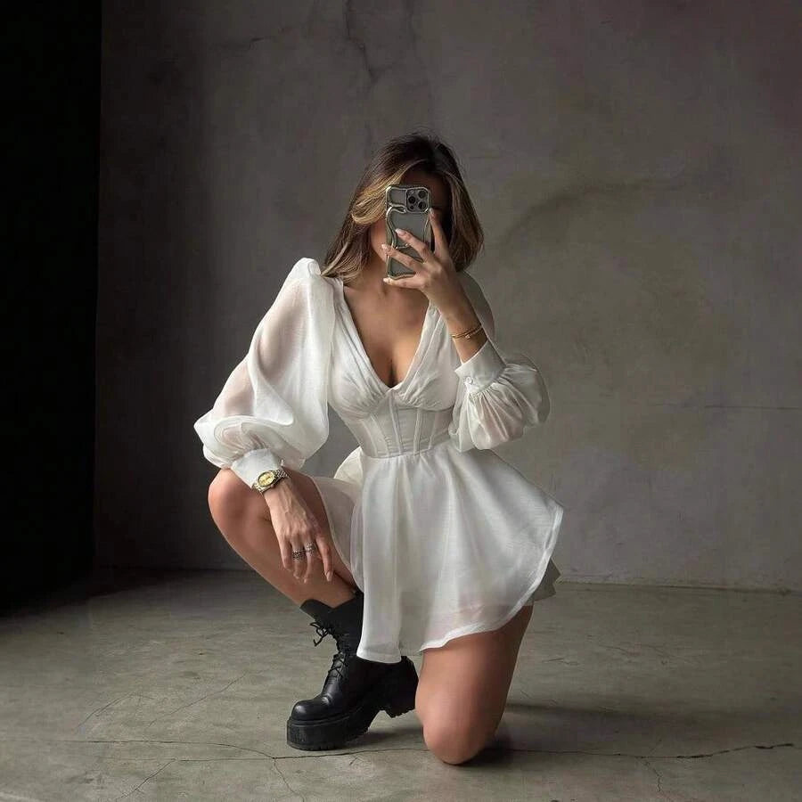 Elegant A-Line V-Neck Long-Sleeve Layers Ruffled White Mini Homecoming Dress