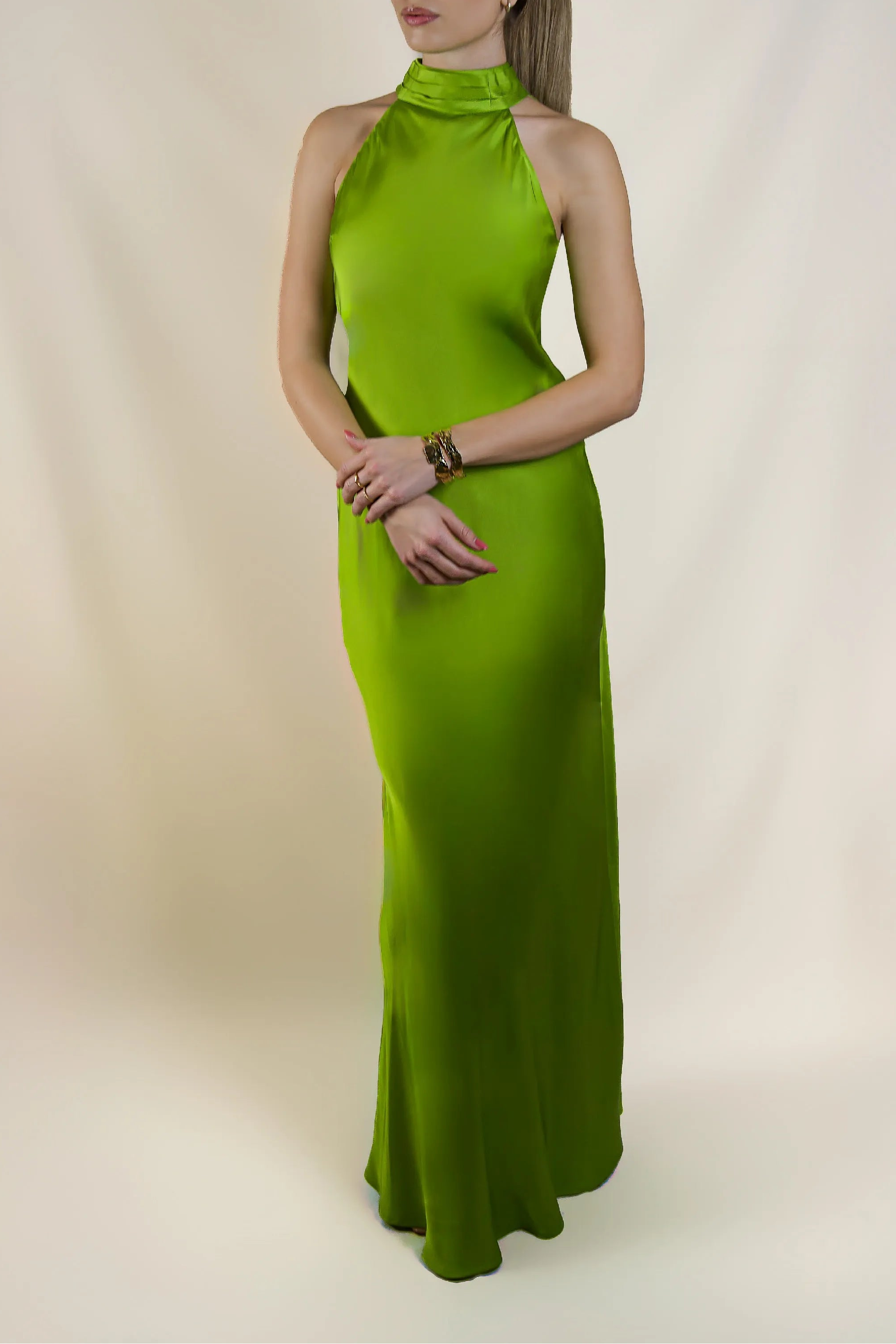 Elegant Mermaid Halter Neck Open-Back Satin Green Floor-Length Prom Dress