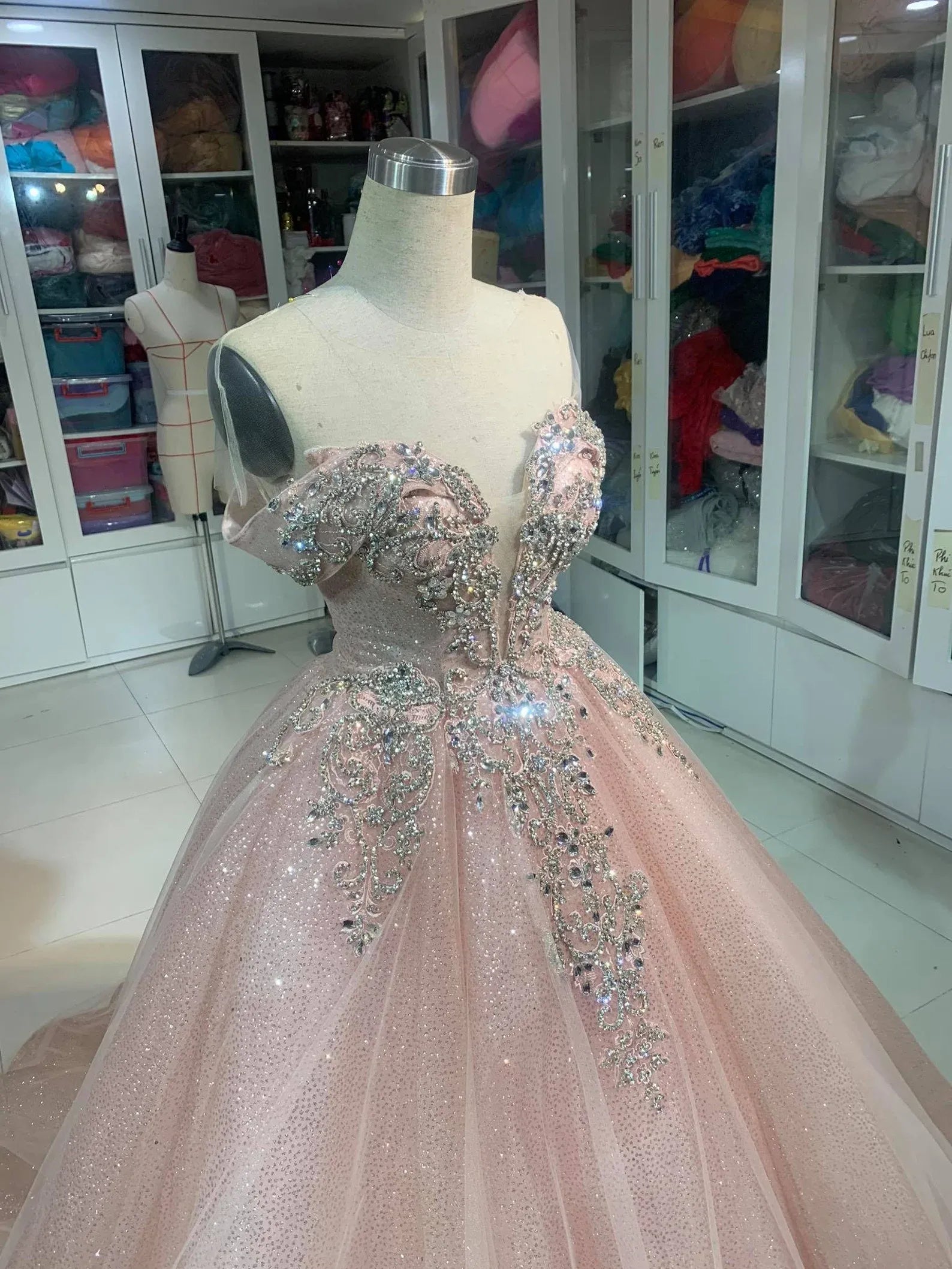 Enchanting Ball Gown Off-Shoulder Beaded Glitter Blush Pink Train Prom Dress