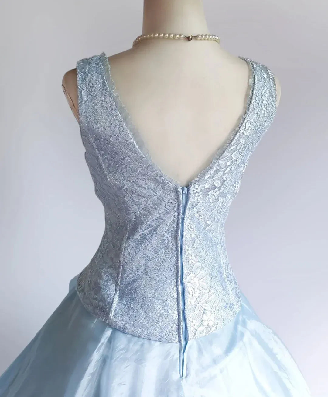 Enchanting Lace-Satin Long Evening Dress Sky Blue Square Neck Sleeveless for Women