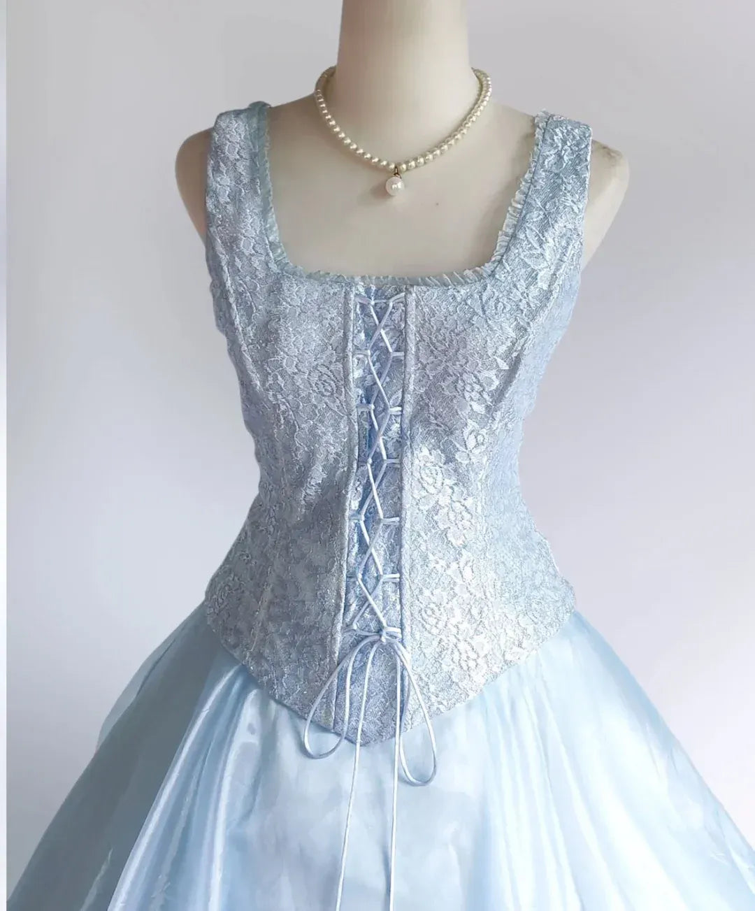 Enchanting Lace-Satin Long Evening Dress Sky Blue Square Neck Sleeveless for Women