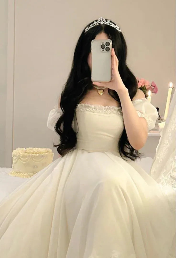 Enchanting Tulle Train Evening Dress Ivory Off-Shoulder Puff-Sleeve for Women