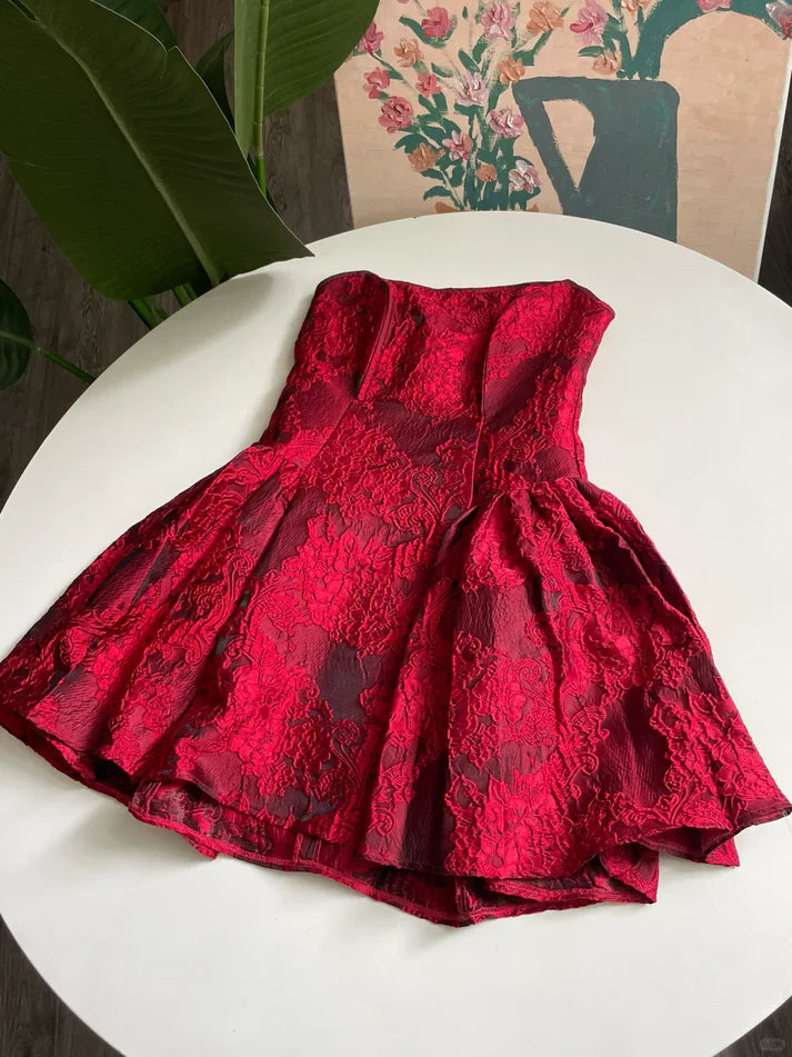 Fashion A-line Strapless Jacquard Satin Red Short Party Dress For Ladies