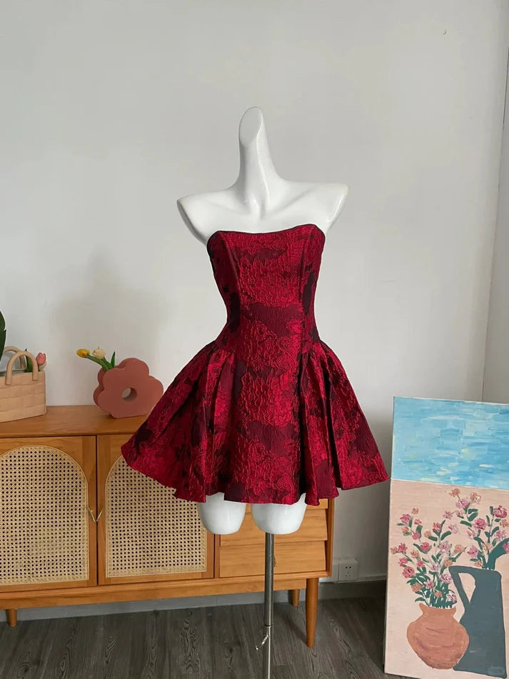 Fashion A-line Strapless Jacquard Satin Red Short Party Dress For Ladies