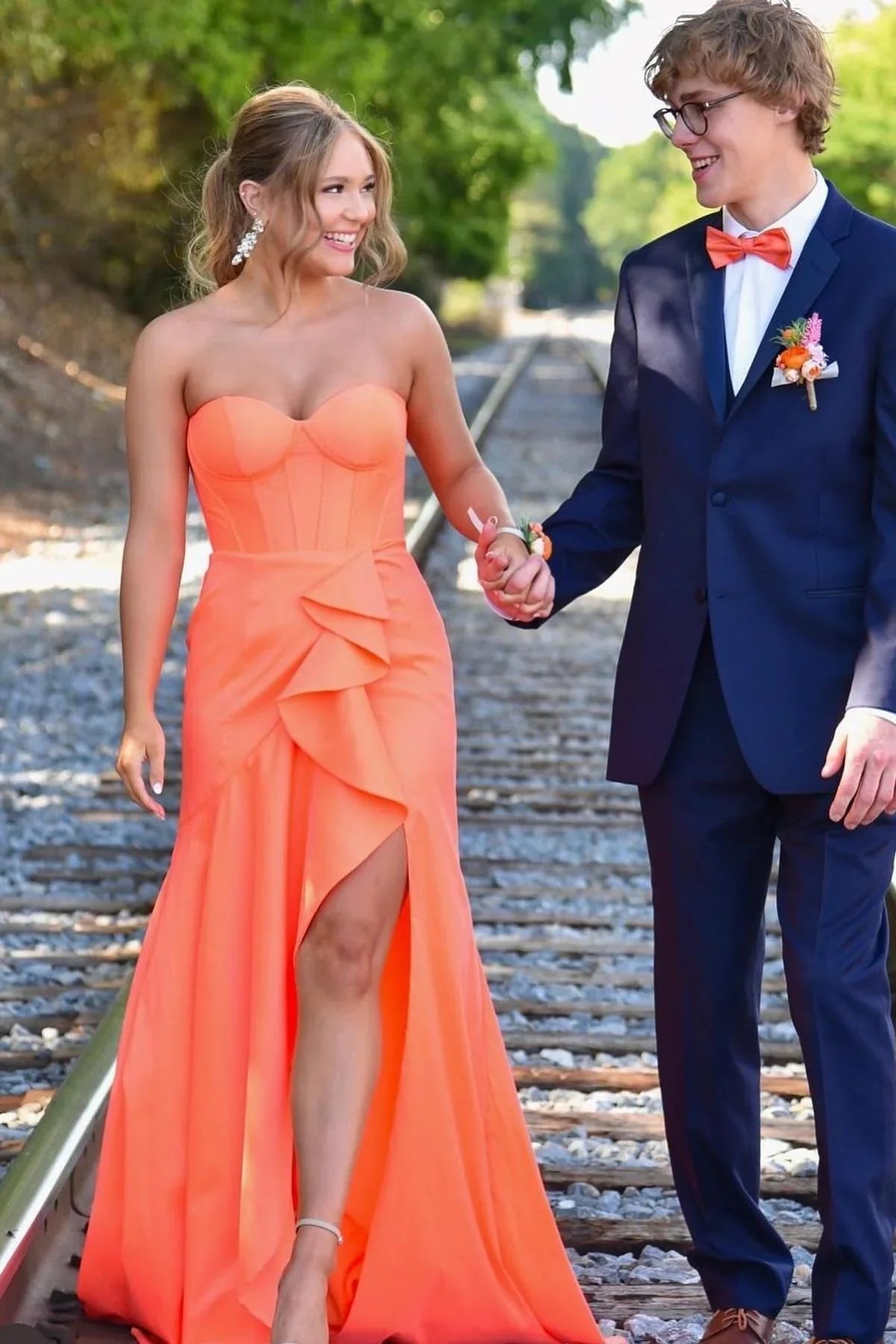 Formal Women's Dresses Sleeveless Sweetheart Orange Ruffle Sheath Long Party Dress Prom Dress Prom Dress In Store ?