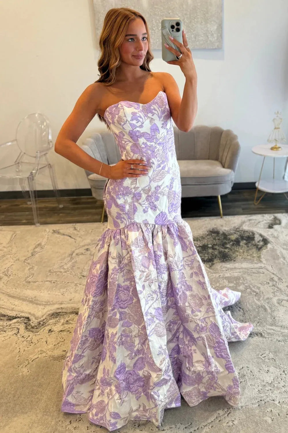 Gallant Mermaid Strapless Floral Jacquard Purple Prom Dress With Court Train