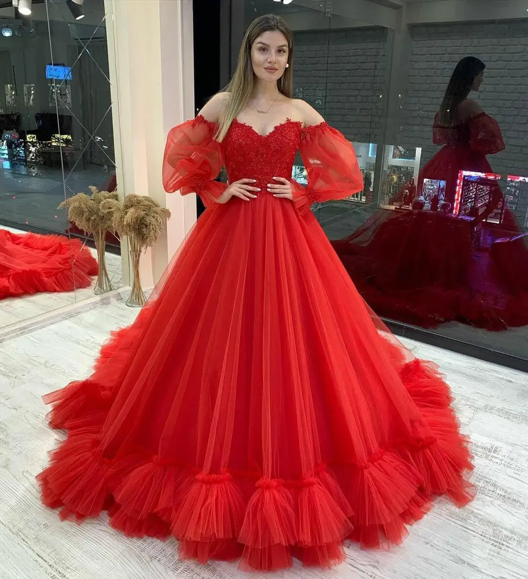 Glamorous A-Line Off-Shoulder Puff Sleeve Tulle Red Evening Dress With Train