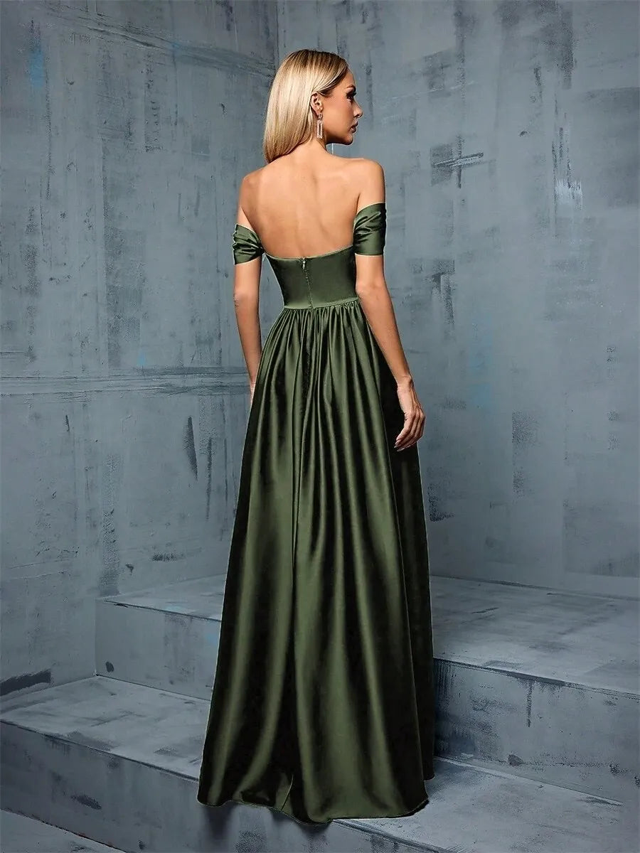 Glamorous A-Line Off-the-Shoulder Pleated Satin Emerald Green Maxi Prom Dress