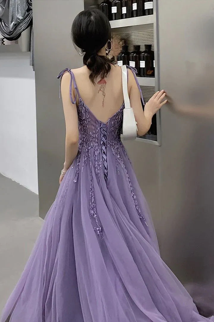 Glamorous A-Line Spaghetti Strap Lace-Up Lavender Floor-Length Prom Dresses